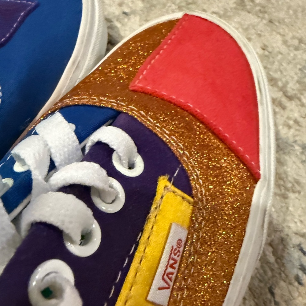 Vans Old Skool Pride Rainbow Patchwork Glitter Men 7 / Women 8.5 Near New - Picture 5 of 7